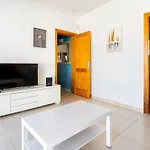 3 Bedroom With Pool And Jacuzzi Villa *