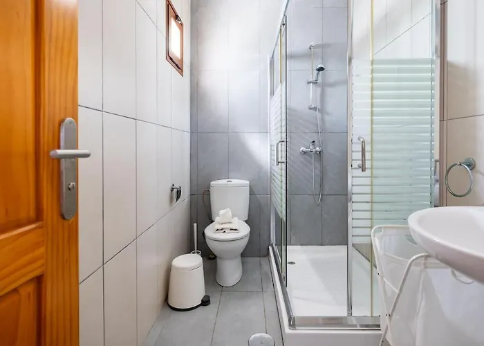 3 Bedroom With Pool And Jacuzzi