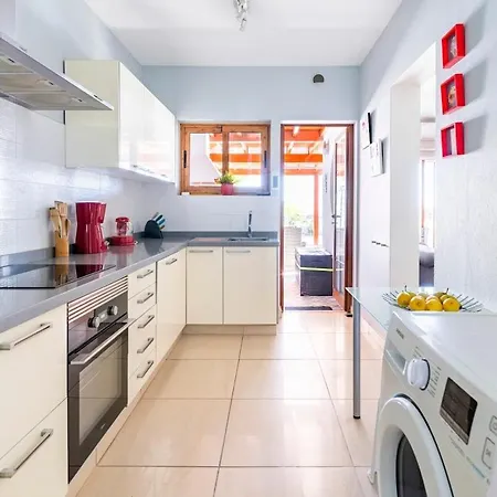 3 Bedroom With Pool And Jacuzzi