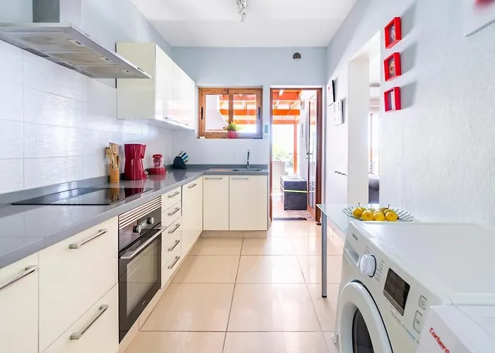 3 Bedroom With Pool And Jacuzzi