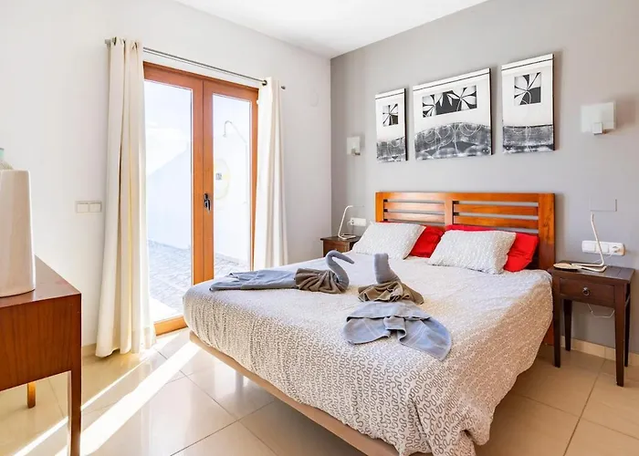 Vila 3 Bedroom With Pool And Jacuzzi