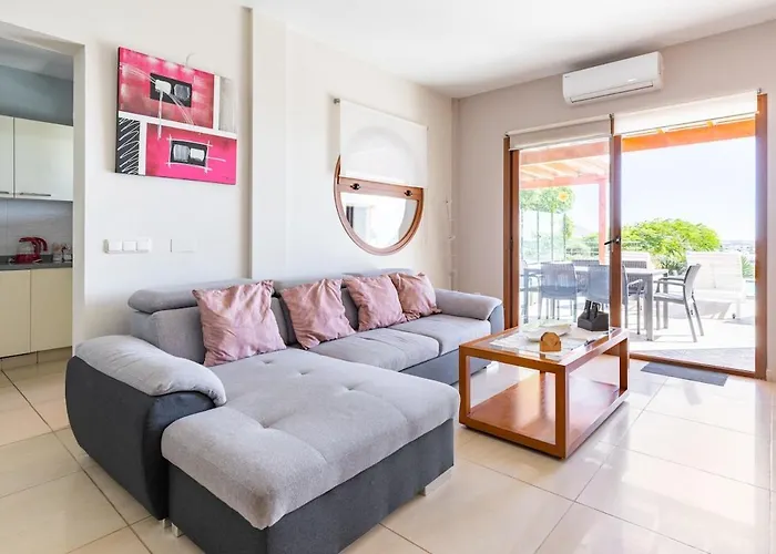 Vila 3 Bedroom With Pool And Jacuzzi *