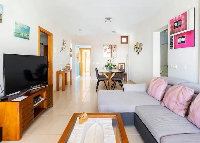 3 Bedroom With Pool And Jacuzzi Villa