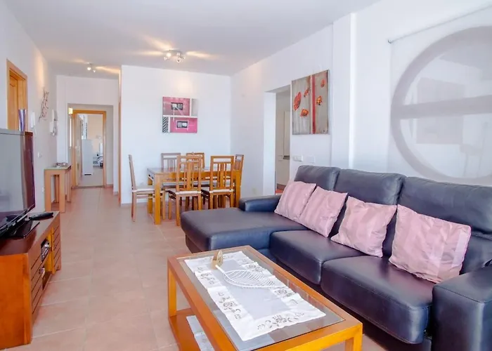 Villa 3 Bedroom With Pool And Jacuzzi